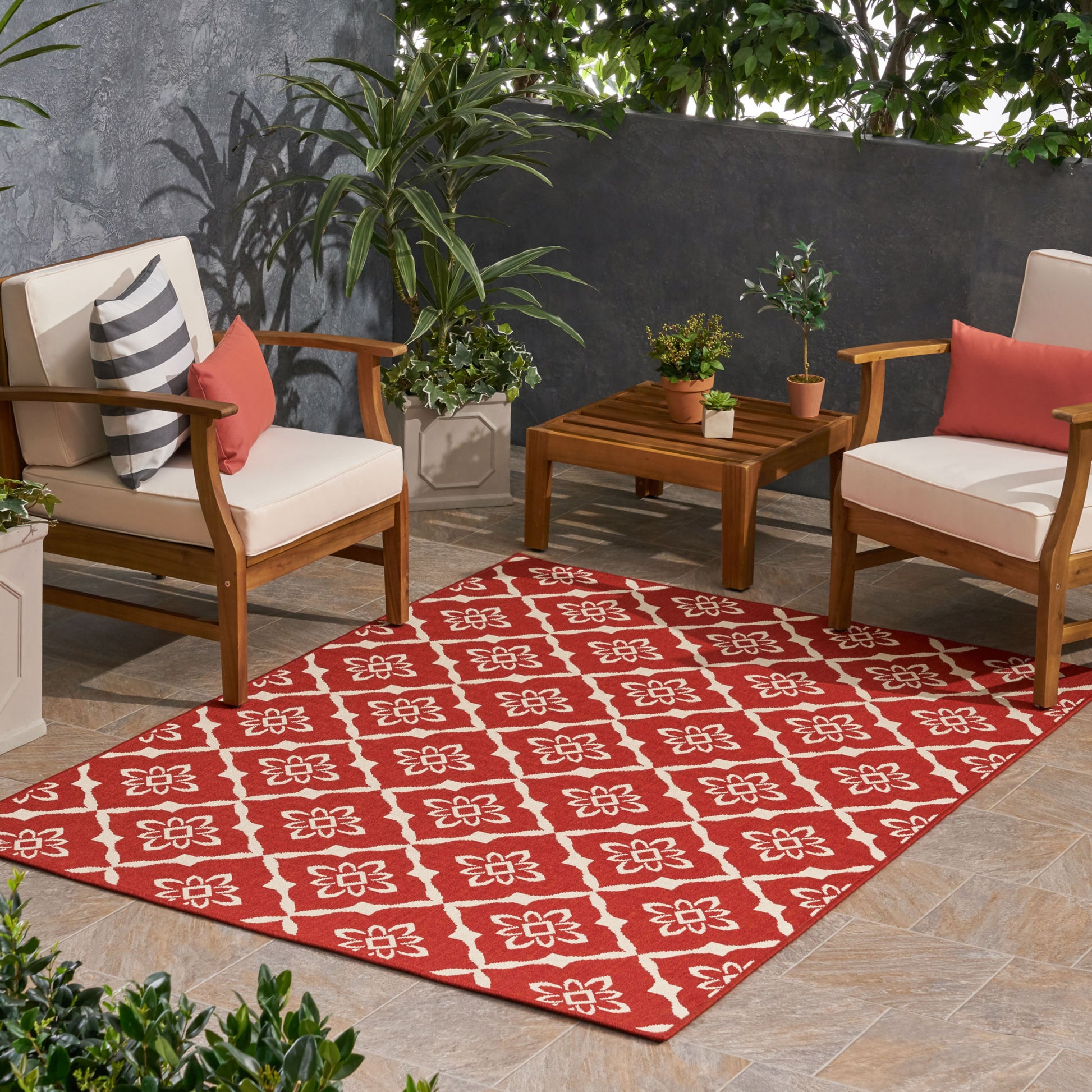 Meridian 5703R 5'3" X 7' Red Polypropylene