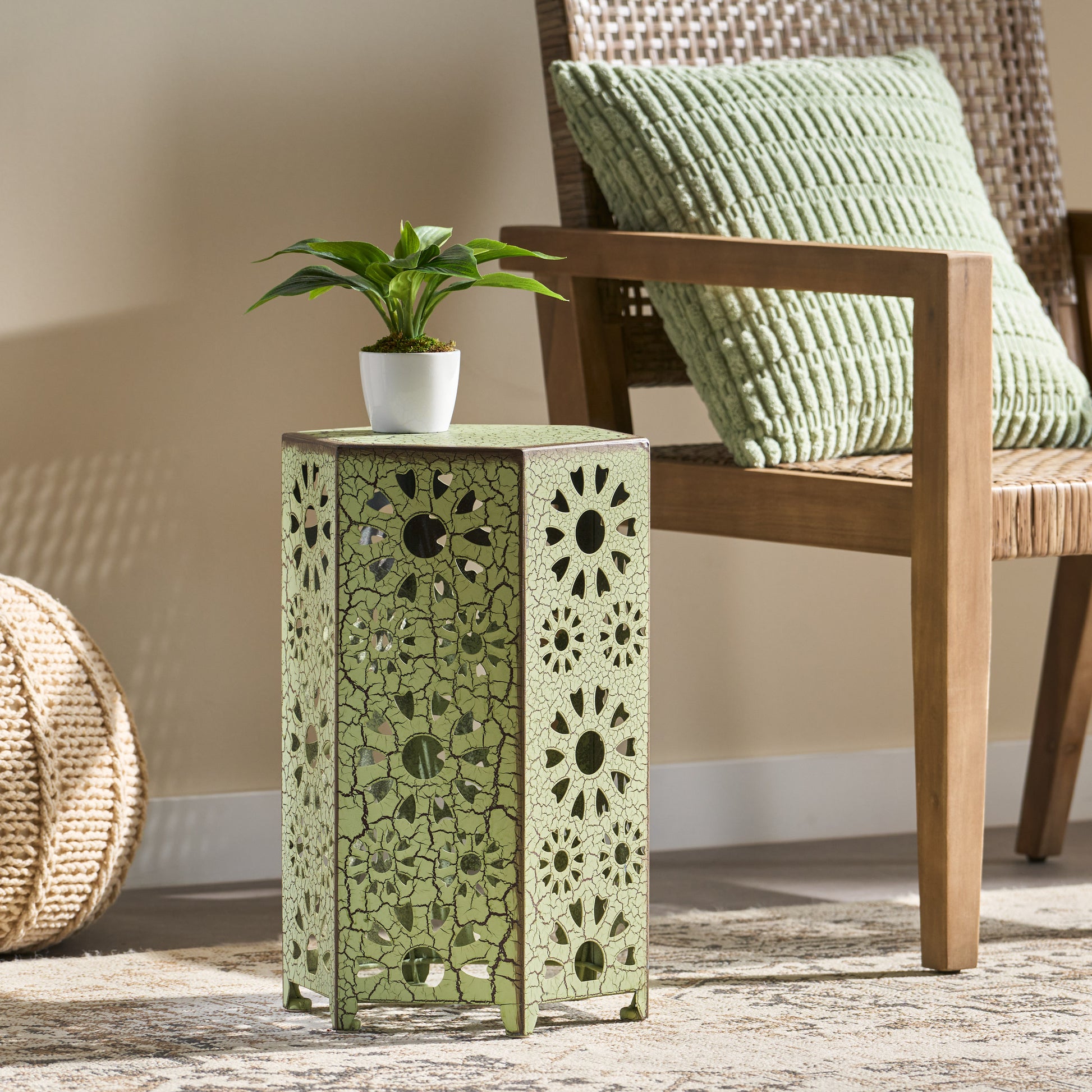 Eliana 12 "Side Table Green Iron