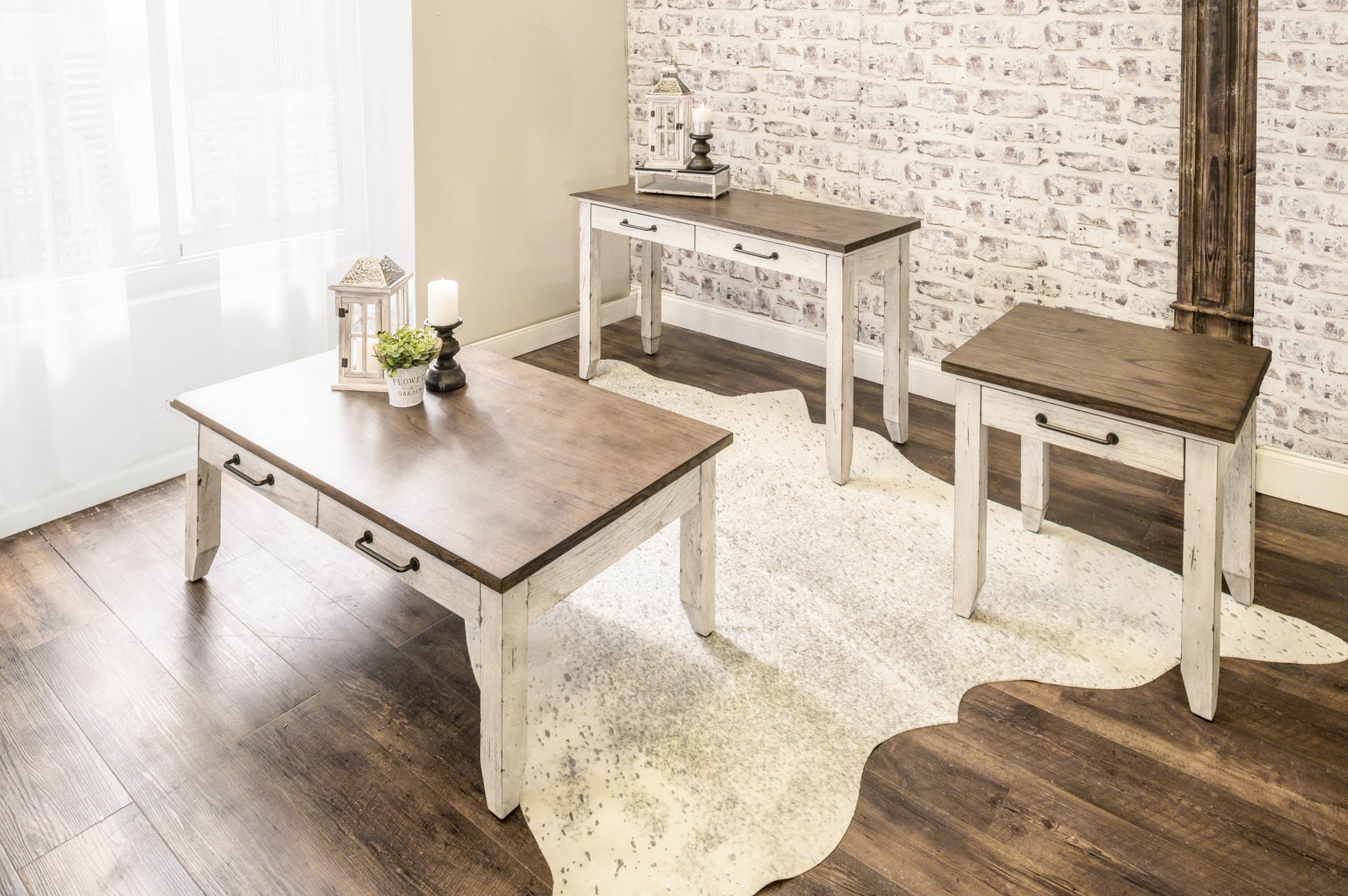 Bear Creek Sofa Table White White Wood