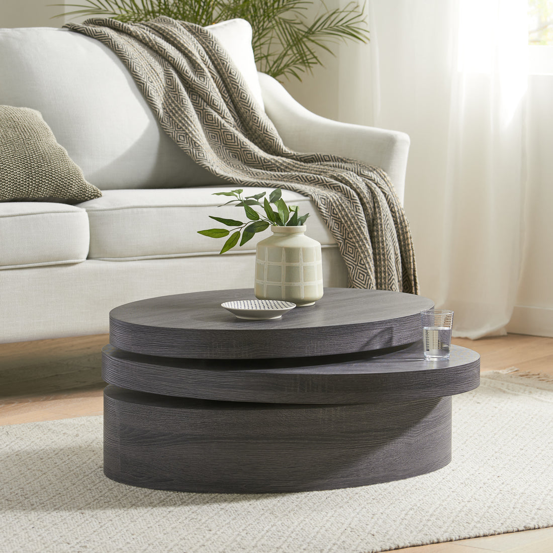 MODERNESQUE ROTATING COFFEE TABLE 1 black-mdf