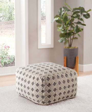 Kodi Square Pouf Pearl Silver Silver White Fabric