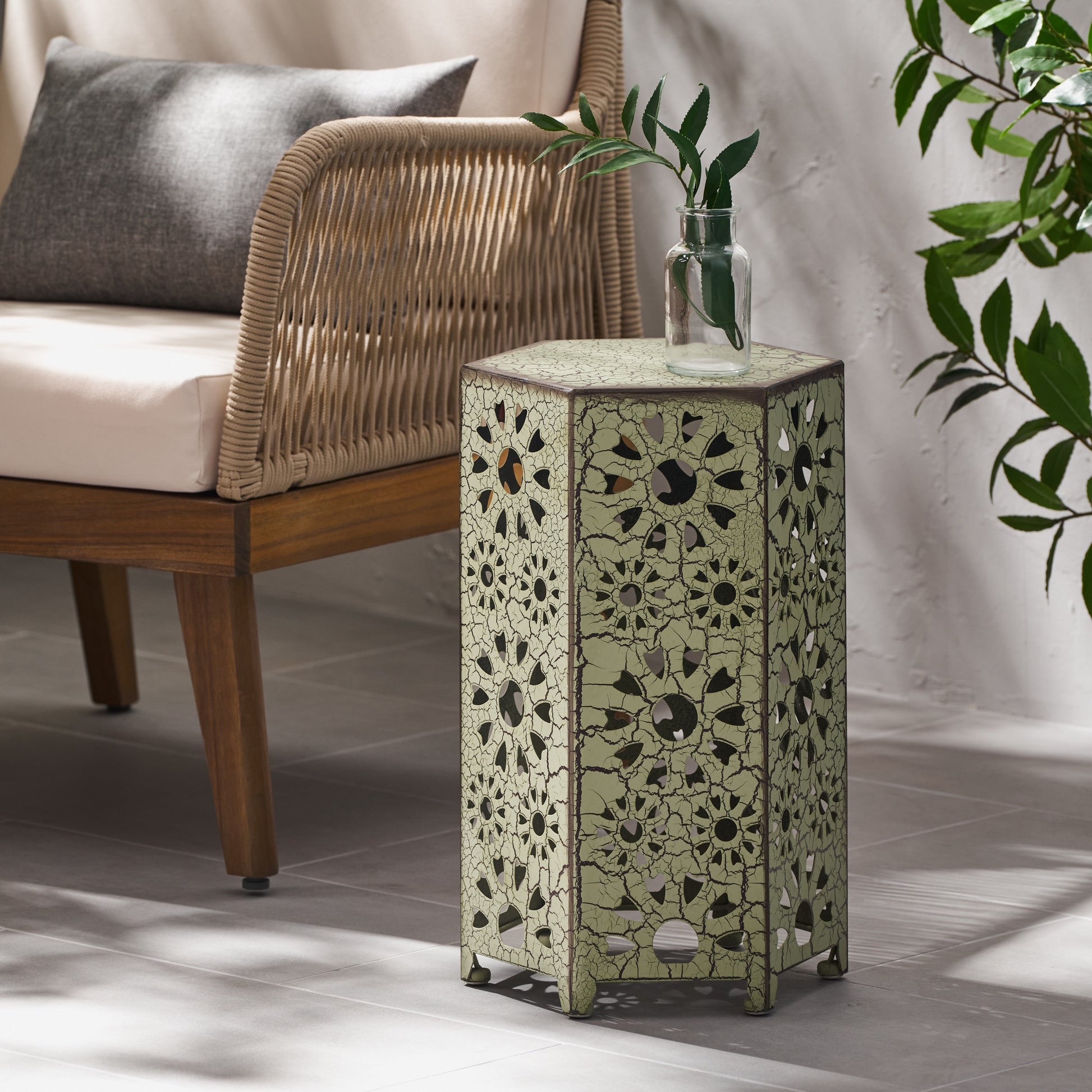 Eliana 12 "Side Table Green Iron